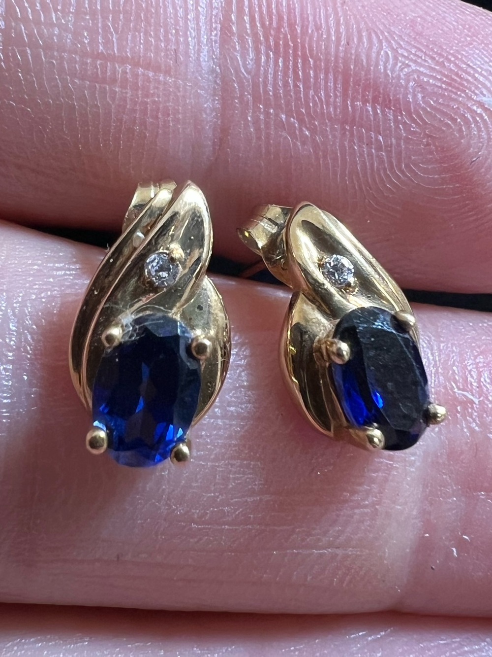 10K Gold Blue Sapphire Oval Stud Earrings with CZ Accent